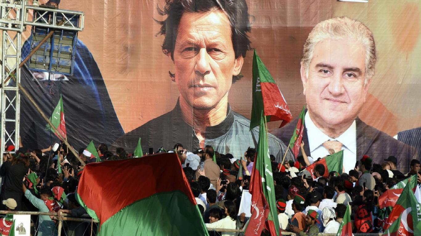 Clash breaks out at rally in Pakistan demanding the release of Imran Khan