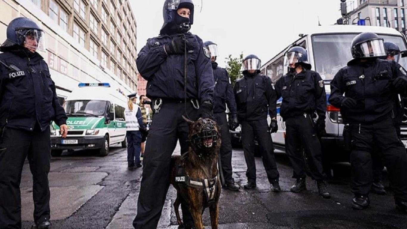 German police racist profiling: Turks ‘hostile and disrespectful to police’